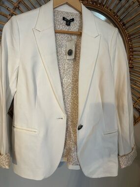Versona Cream White Single-Button Blazer with Leopard-Print Lining